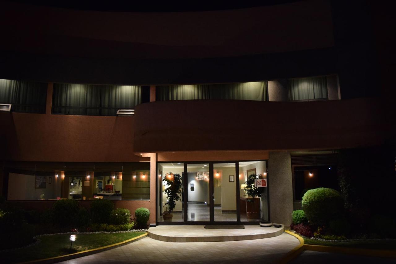 Hotel & Suites La Marquesa 托卢卡 外观 照片