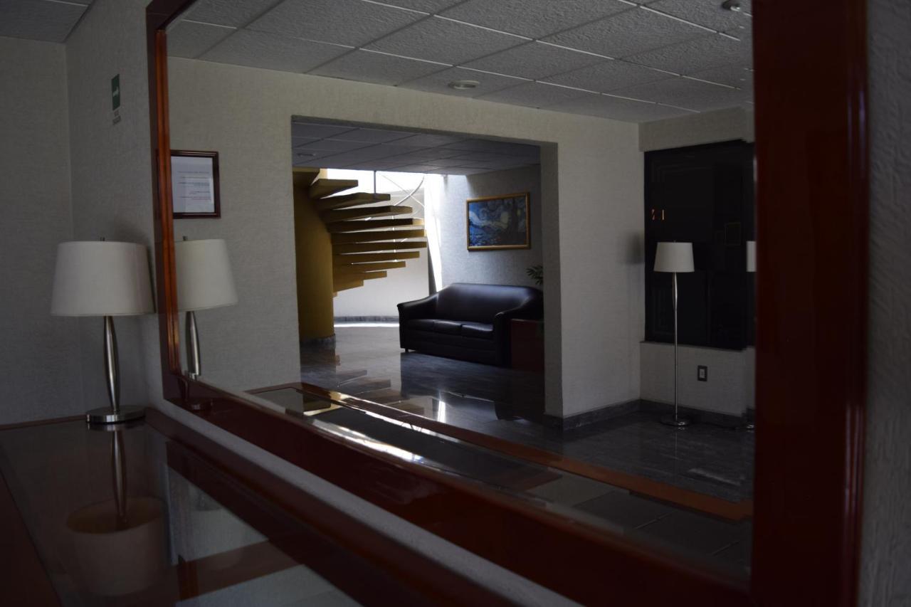 Hotel & Suites La Marquesa 托卢卡 外观 照片
