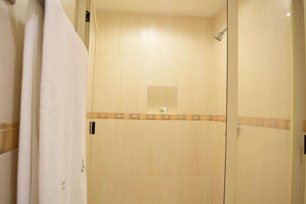 Hotel & Suites La Marquesa 托卢卡 外观 照片